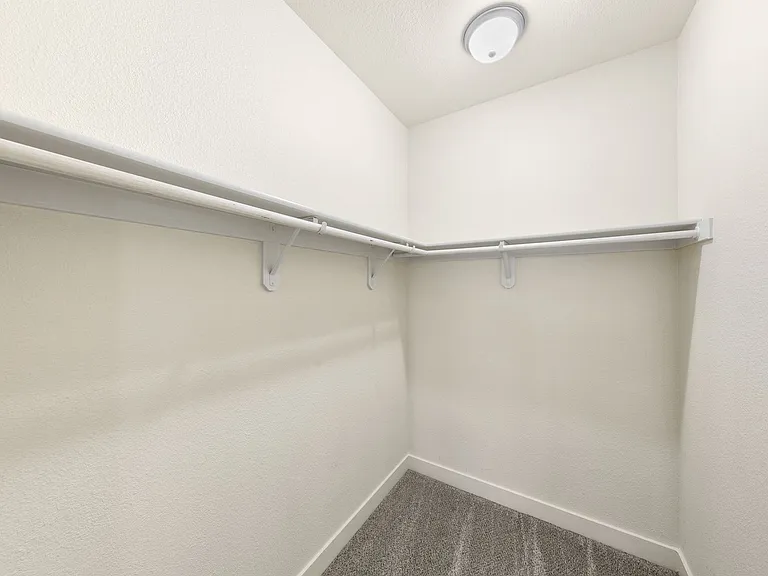 Luxe Ripon Apartments — Photo 21
