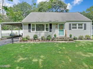 445 Brookside Ave, Oakhurst, NJ 07755