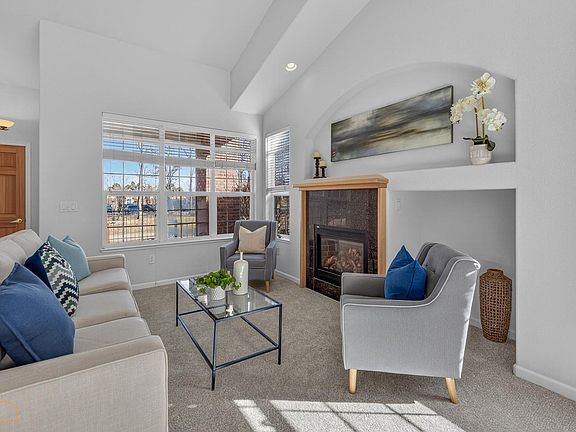 5th image of 1333 Charles Dr #20