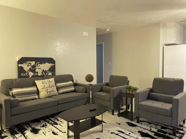 121 W Alluvial Ave APT 101, Fresno, CA 93650