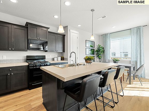 4th image of 18412 NE 43rd Ave #137