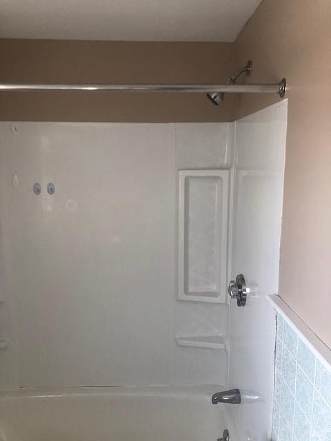 2nd image of 118 Moore St