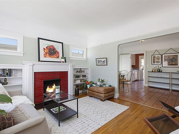 3rd image of 4486 34th St