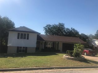 1103 NE 4th Ave, Mineral Wells, TX 76067