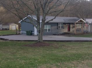 5204 Millet Ln, Knoxville, TN 37918