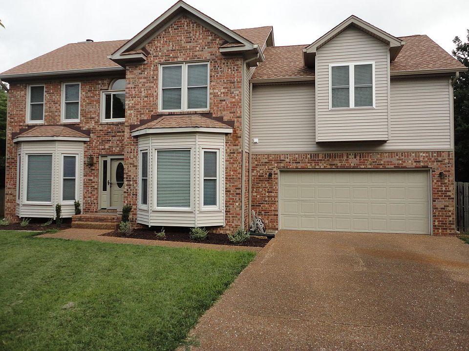 1st image of 633 Independence Dr E