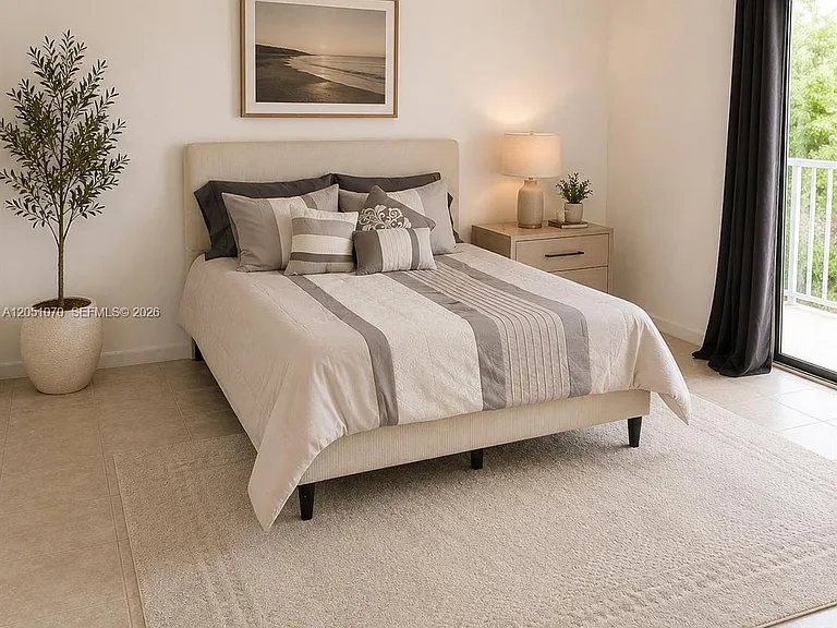 500 NE 2nd St #221 — Photo 9