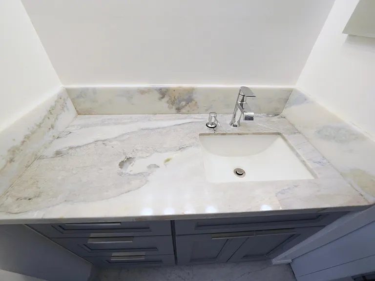 225 Kaiulani Ave #1506 — Photo 7