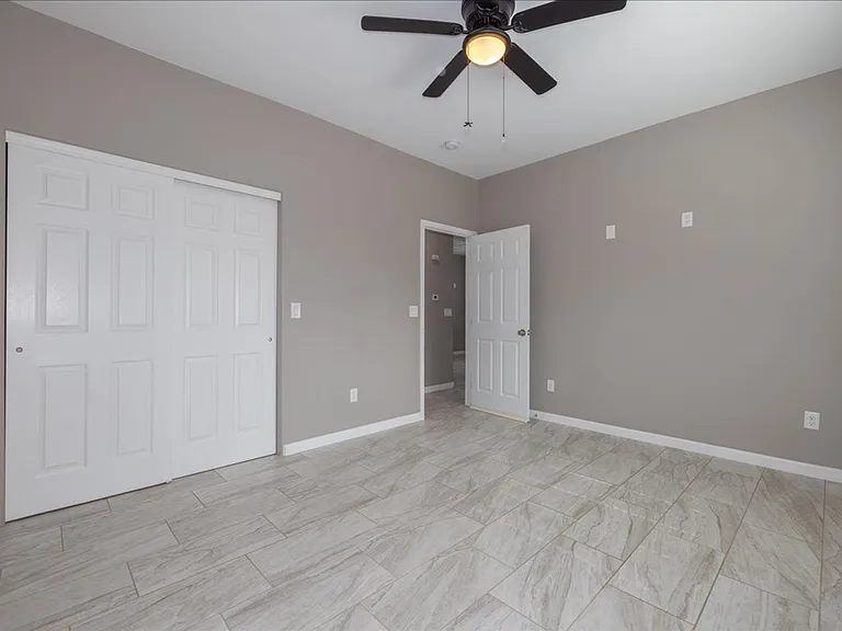 512 N Cherokee Ave #2 — Photo 14