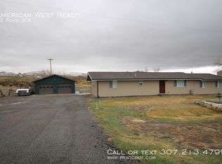 12 Road 3fx, Cody, WY 82414