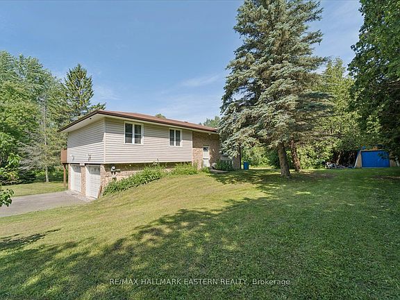 3rd image of 401 Ogemah Rd