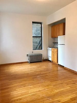 2nd image of 402 W 51st St APT 3B