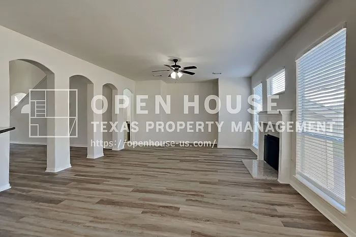 2222 Princess Snow Cir — Photo 3