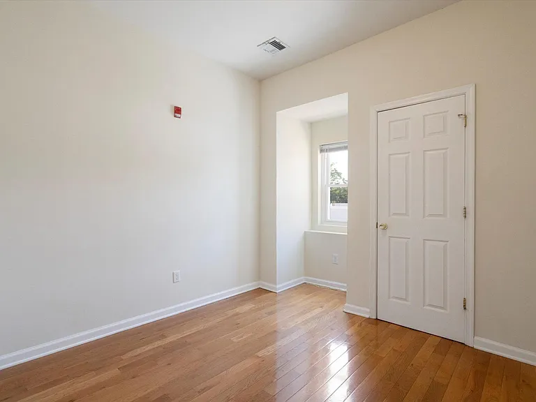 The Mansion — Photo 22