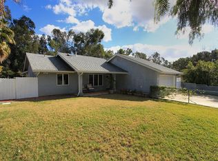 566 Collyn St, Vista, CA 92083