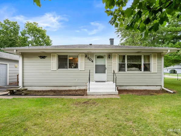 2304 Countryside Ave, Montgomery, IL 60538