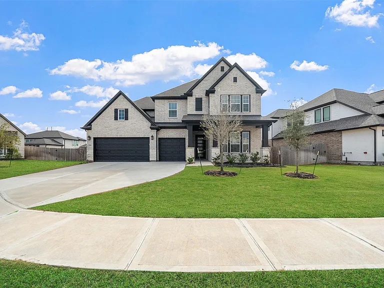 2211 Stone Lodge Ct — Photo 2