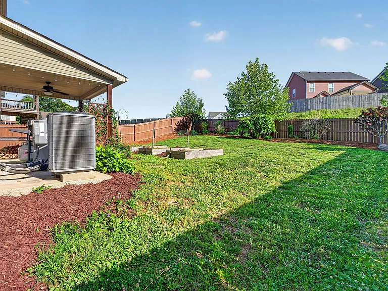 104 Woodtrace Ct — Photo 47