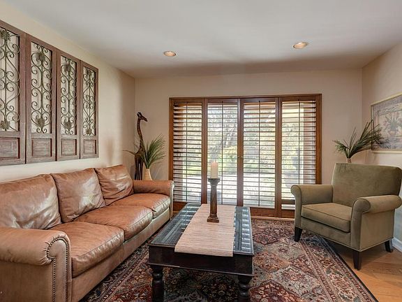 5th image of 5721 Summit Crest Dr