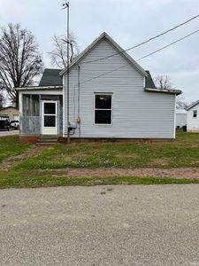 122 E Taylor St, Boonville, IN, 47601