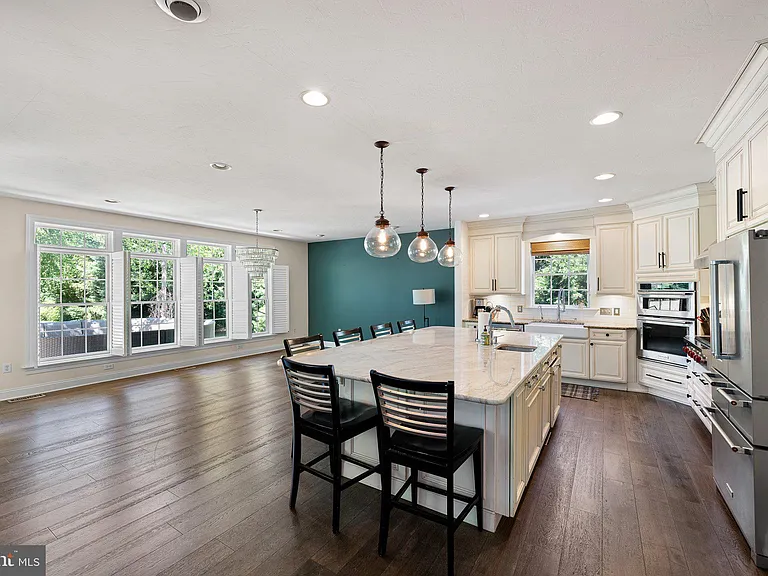 16346 Snook Ct — Photo 2