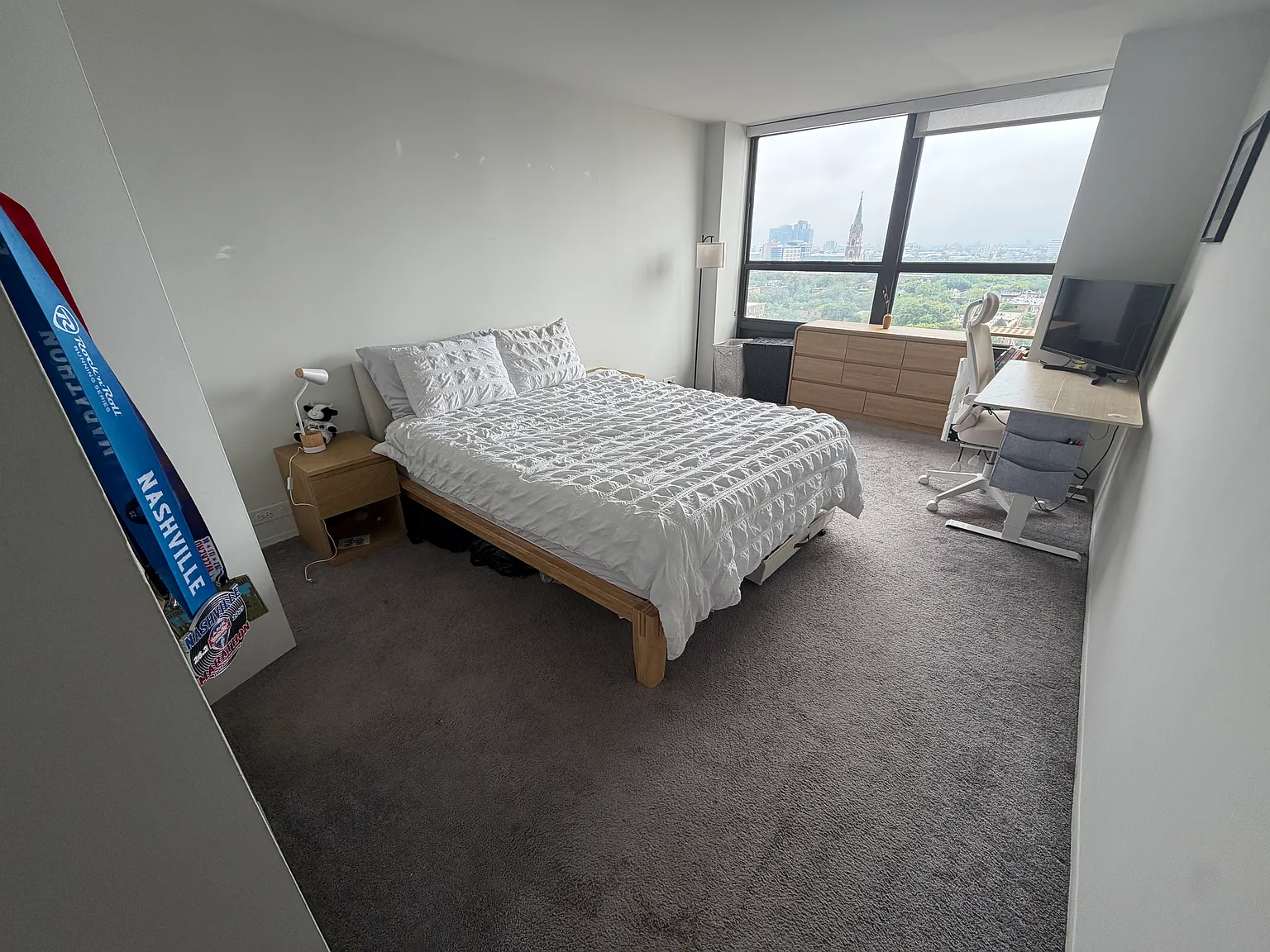 1 bed, 823 sqft, $2,785 — Photo 2