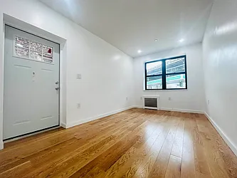 Rented by Aracely Cometti Fan