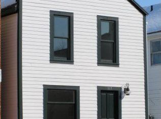 317 W Water St, Shullsburg, WI 53586