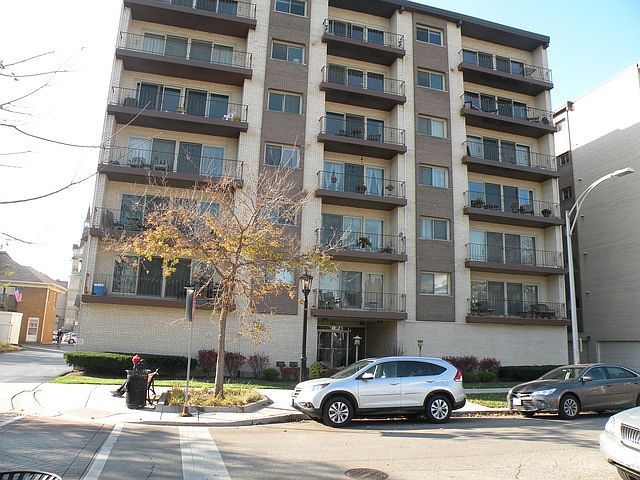 1st image of 251 Marengo Ave APT 4D