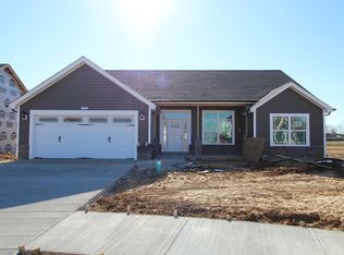 1304 - Lot 252 Green Apple Court, Jeffersonville, IN 47130