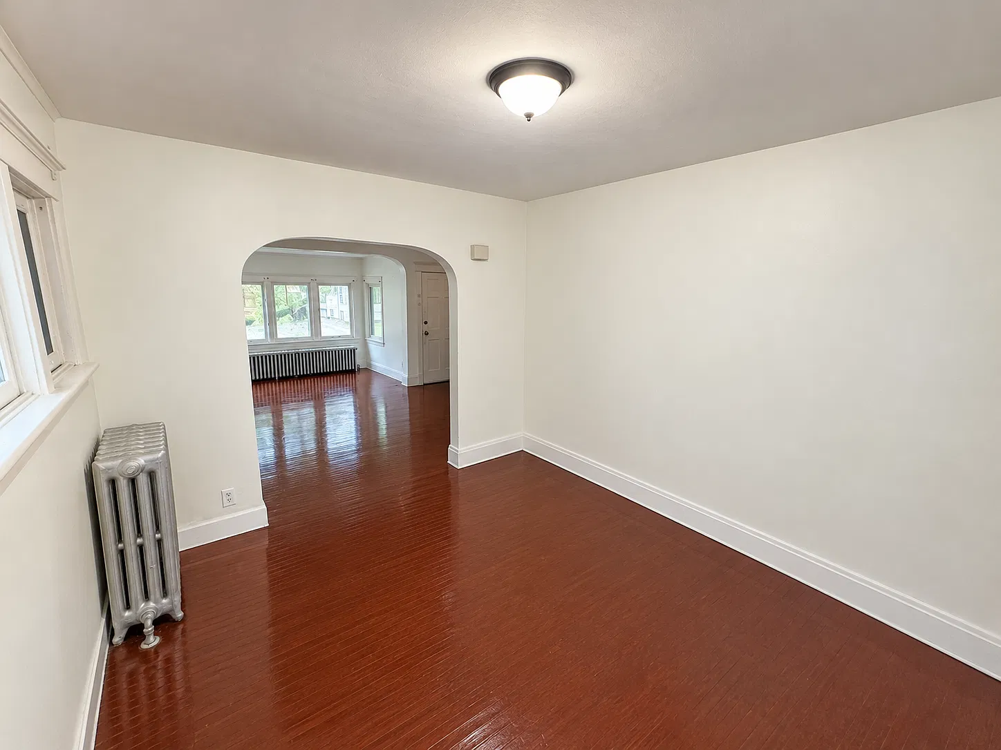 42 Poultney Avenue - Lower — Photo 4