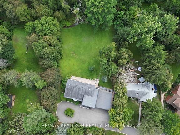 4th image of 7 Albion Close