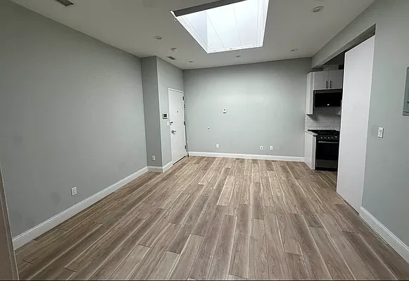 Rented by Highline Residential | media 6