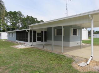 115 Douglas St, Crescent City, FL 32112