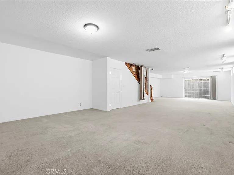 9141 Wheatland Ave — Photo 23