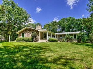 14 Ridge Rd, Gladstone, NJ 07934