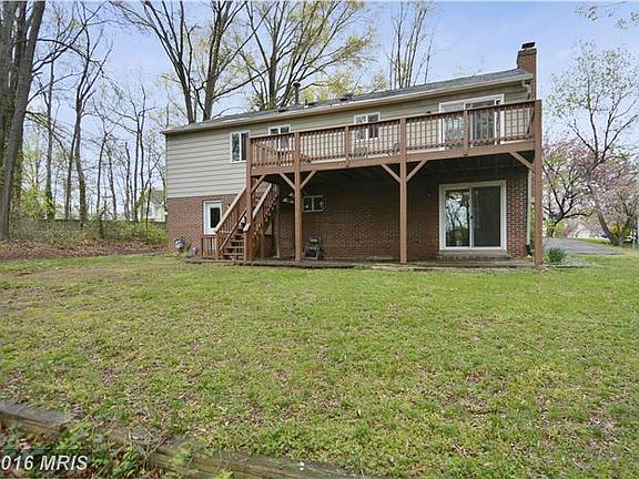 4th image of 3907 Stone Mansion Ct