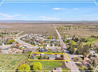 309 N Grape St, Shoshone, ID 83352