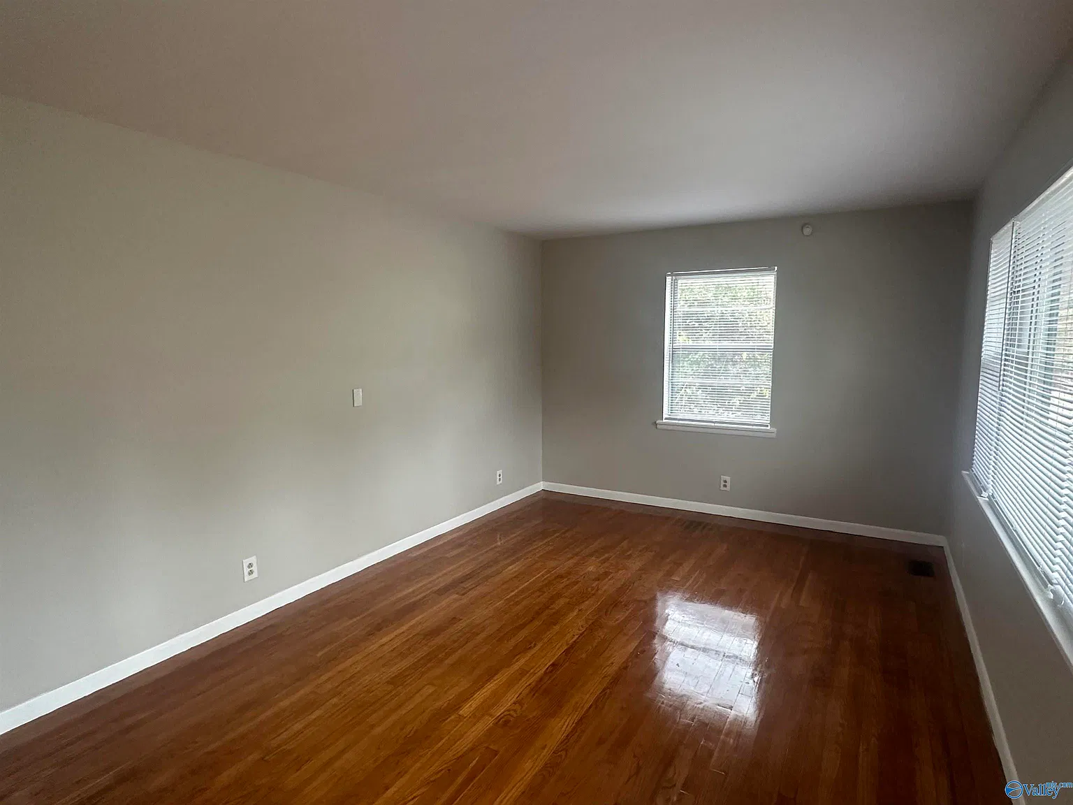 3 bed, 2.0 bath, 1514 sqft, $1,450 — Photo 3