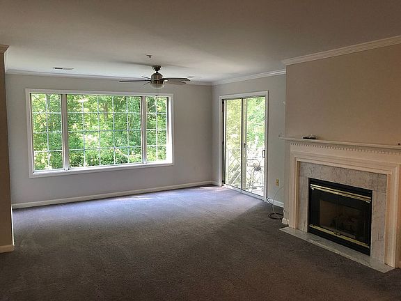 5th image of 20408 Shore Harbour Dr #5-D