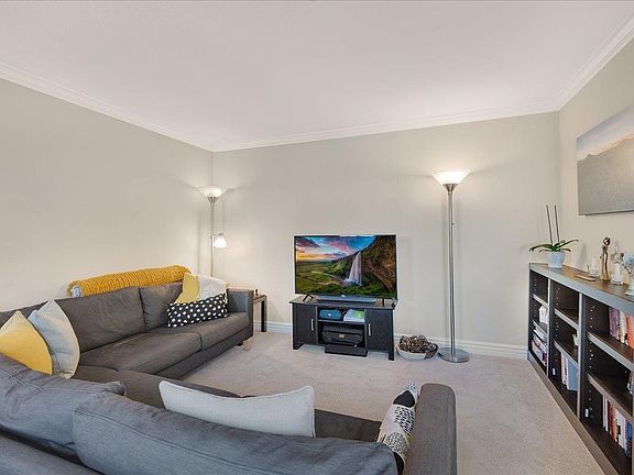 4th image of 2601 Cortez Dr Unit 2203