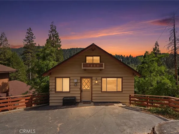 23755 Zuger Dr, Crestline, CA 92325