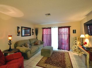 9037 W Highland Pines Dr, Palm Beach Gardens, FL 33418