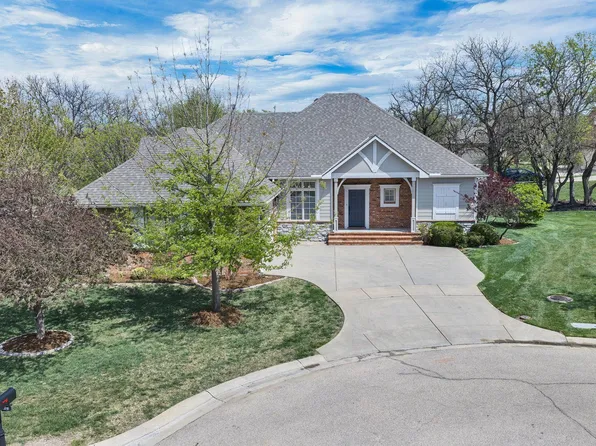 2014 N Paddock Green Ct, Wichita, KS 67206