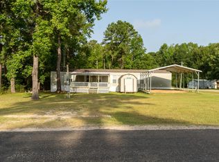 651 Harbor Point Dr, Trinity, TX 75862