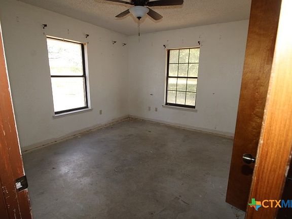 5th image of 525 County Road 214
