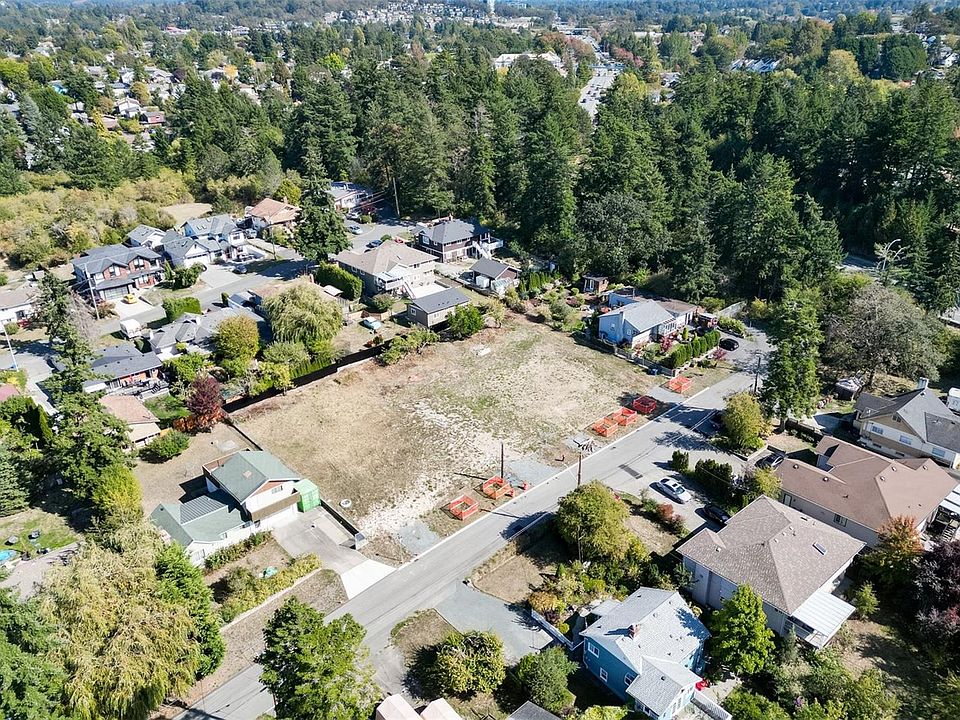 1st image of 710 Violet Ave