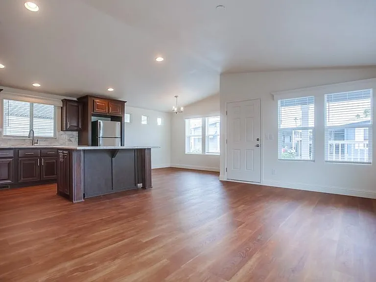 1219 Barham Dr #80 — Photo 8