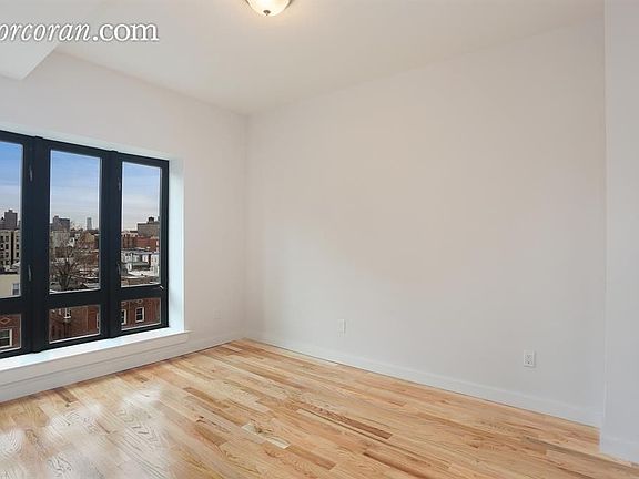 2nd image of 3025 21st St APT 4D