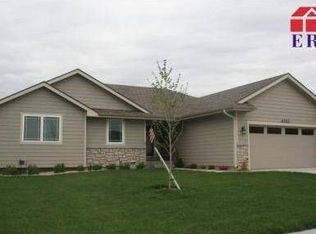 4202 Taneil Dr, Manhattan, KS 66502